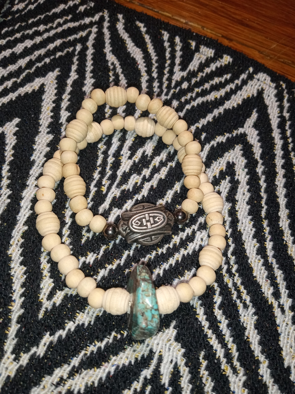 A Pair OfNatural Wood Bead Bracelet with Turquoise Accent - Cream & Blue